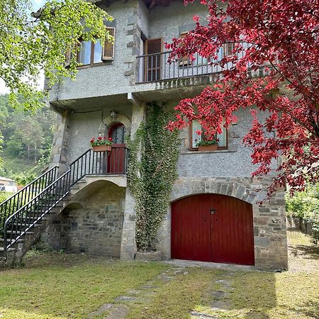 La Torre De La Vall De Camprodon Villa Llanars Exterior photo