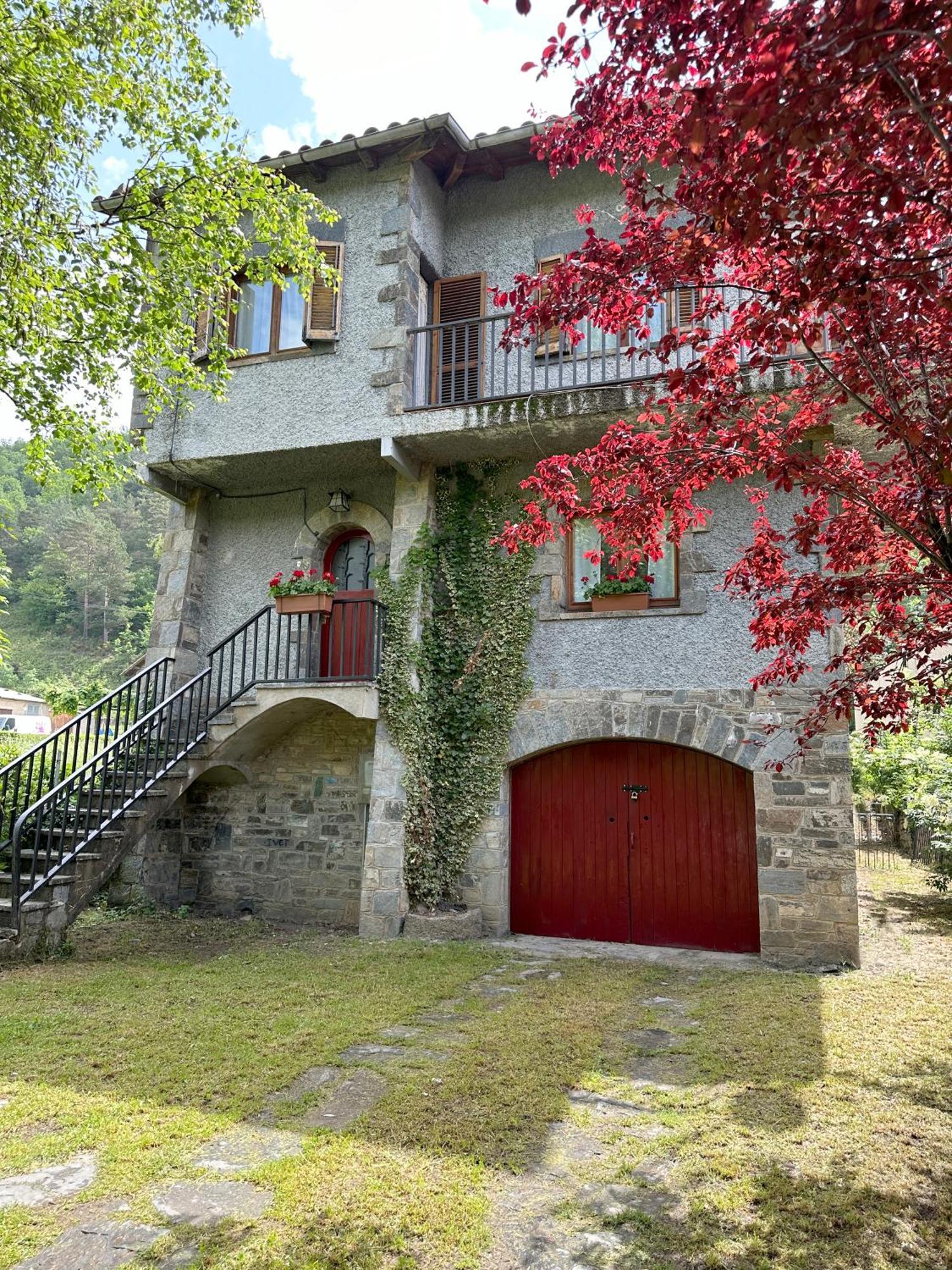 La Torre De La Vall De Camprodon Villa Llanars Exterior photo